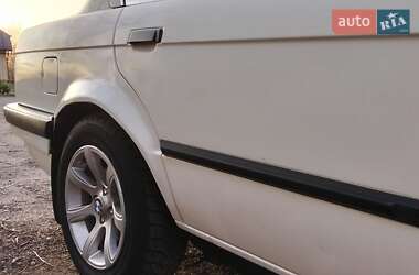 Седан BMW 3 Series 1990 в 