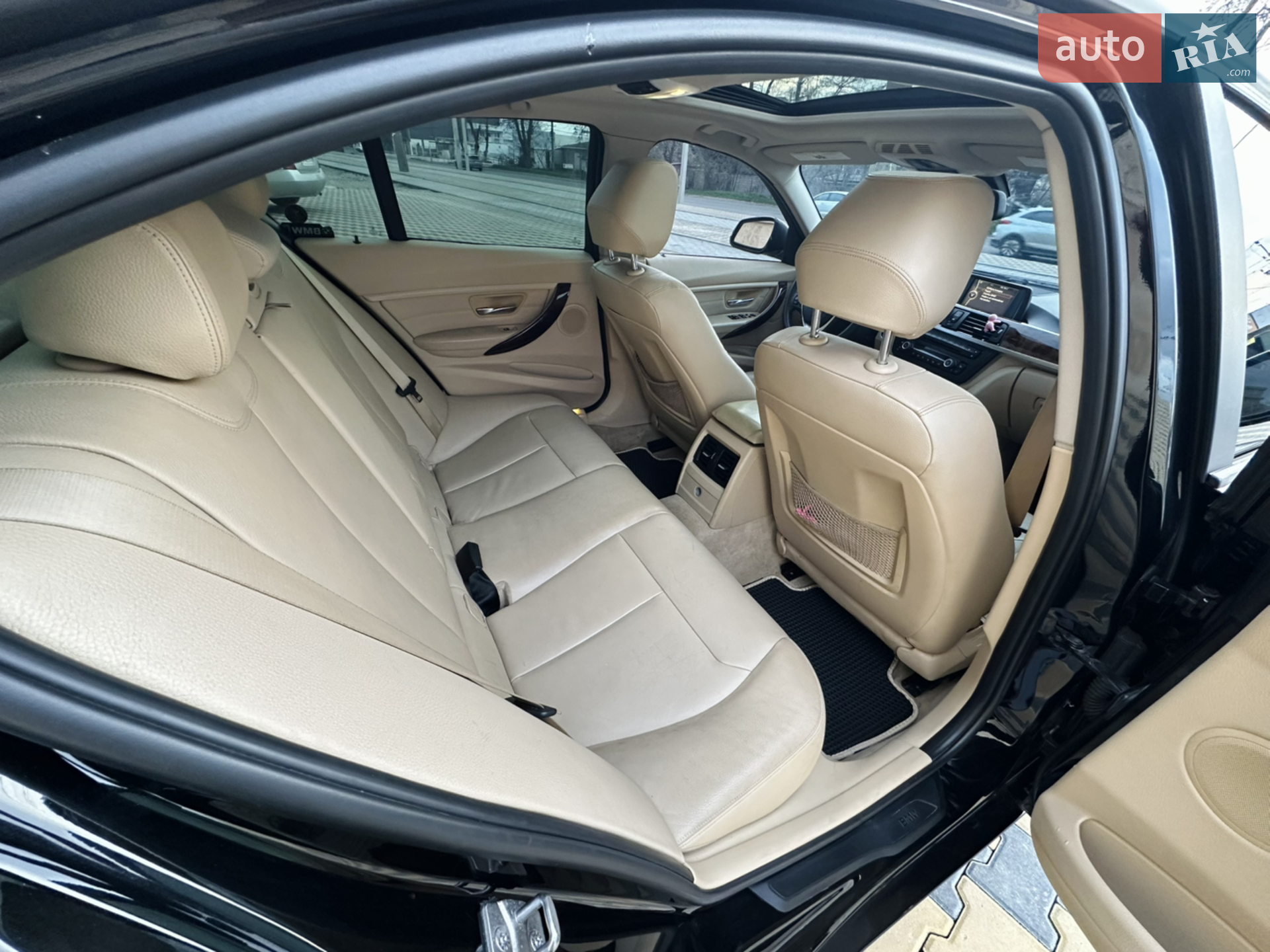2012 BMW 3er - мініатюра 22