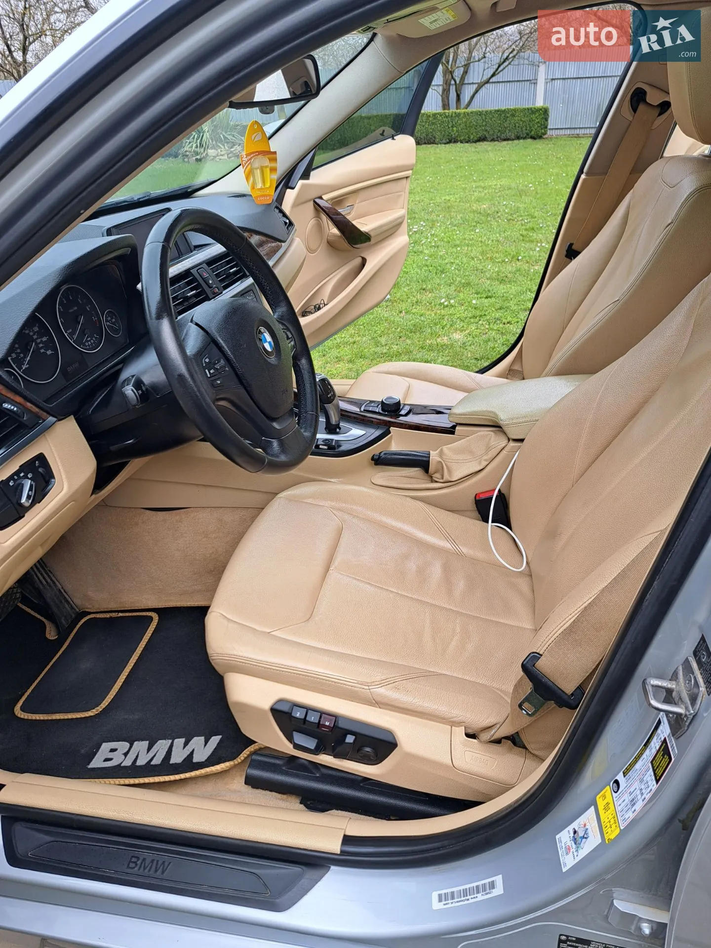 2012 BMW 3er - мініатюра 11