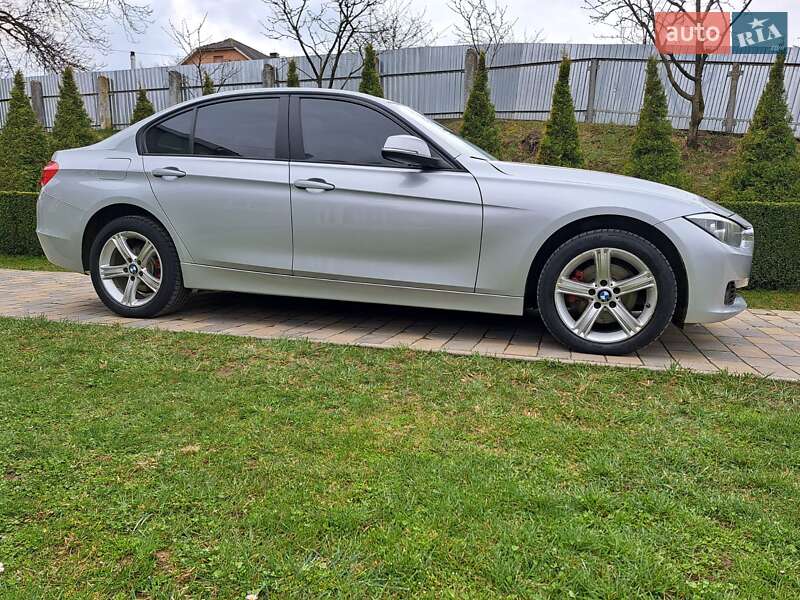 Седан BMW 3 Series 2012 в Черновцах фото 20 Седан BMW 3 Series 2012 в Черновцах