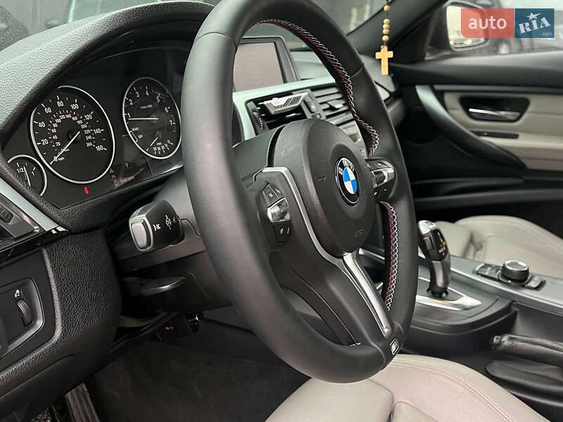 Седан BMW 3 Series 2012 в Львові