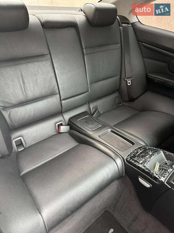 Купе BMW 3 Series 2010 в Николаеве