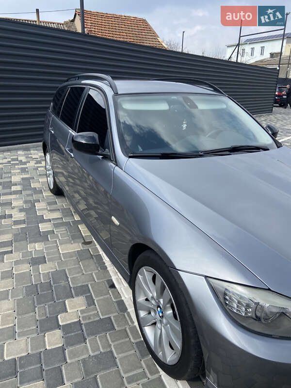 Универсал BMW 3 Series 2011 в Николаеве