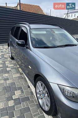 Универсал BMW 3 Series 2011 в 