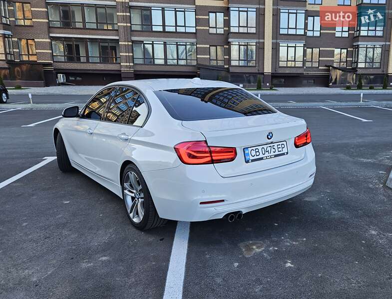 Седан BMW 3 Series 2016 в Чернігові