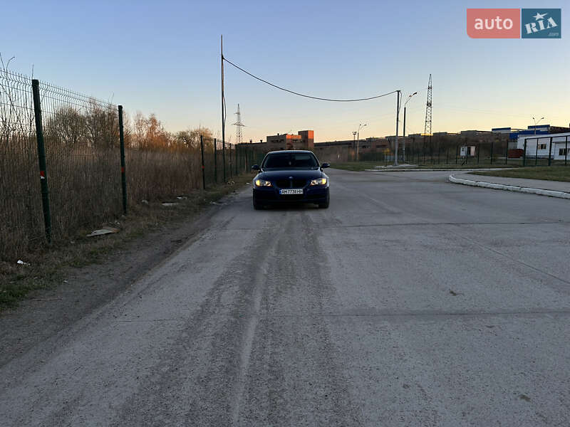 Универсал BMW 3 Series 2006 в Коростене