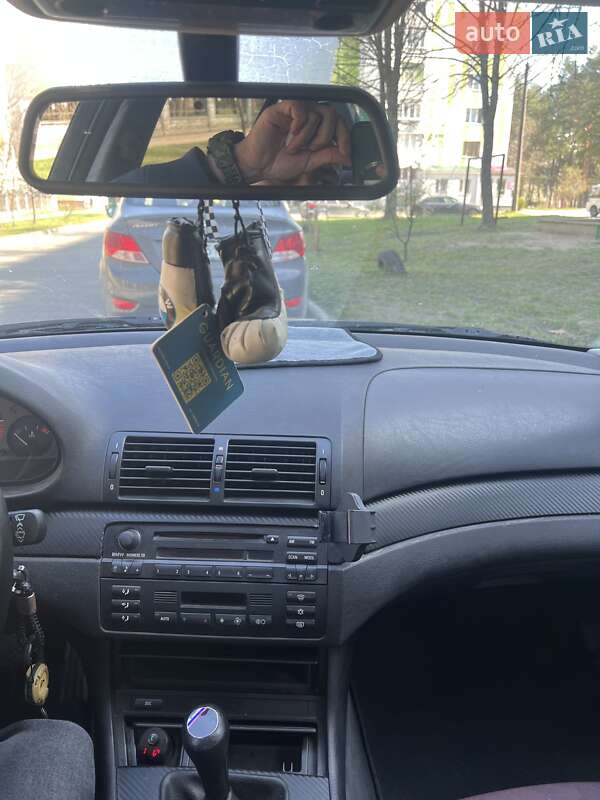 Седан BMW 3 Series 2002 в Львове