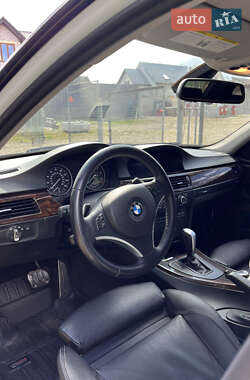 Седан BMW 3 Series 2011 в 