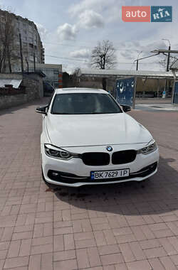 Седан BMW 3 Series 2016 в 