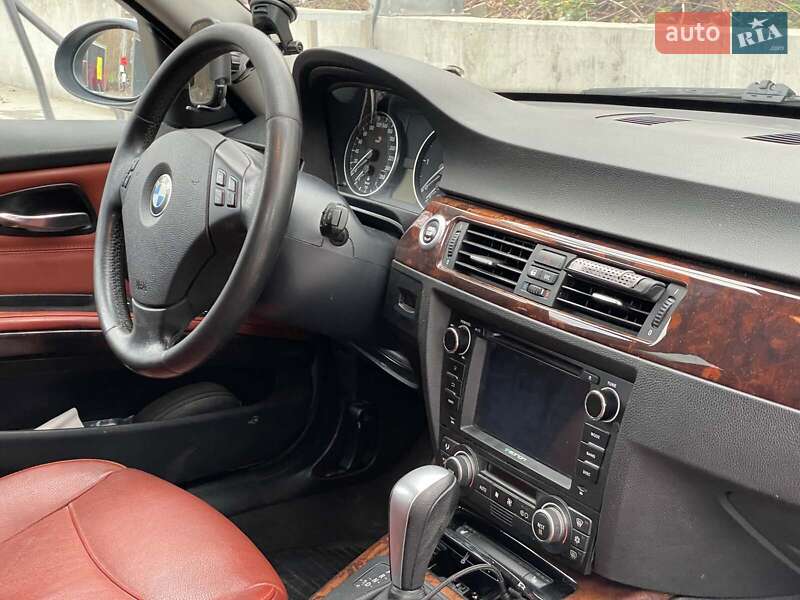 Седан BMW 3 Series 2007 в Киеве