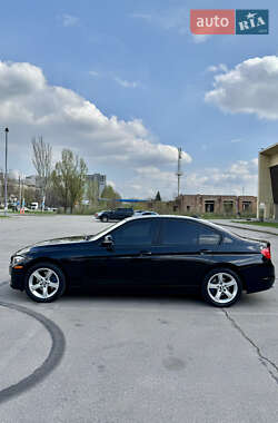 Седан BMW 3 Series 2015 в 