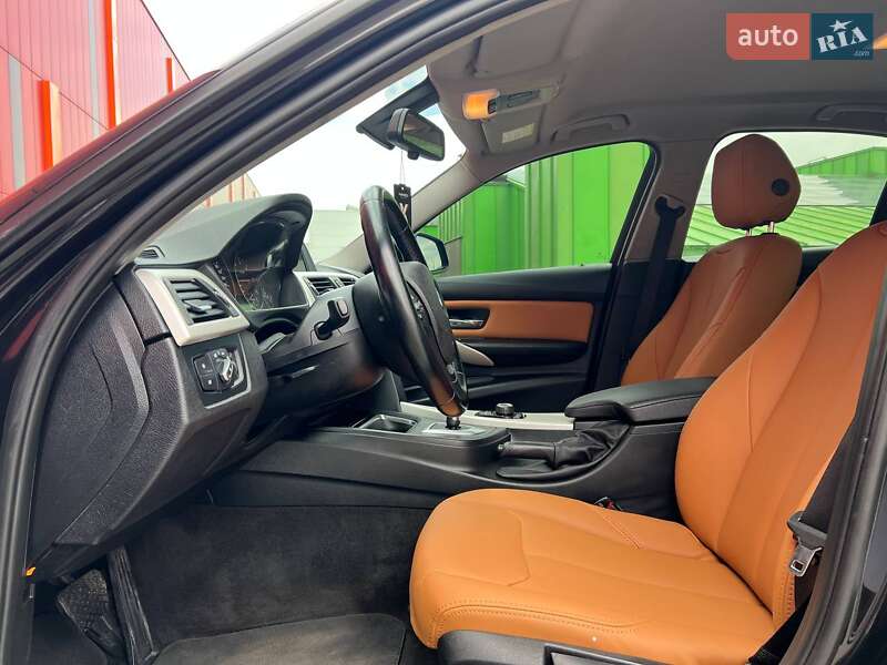 Седан BMW 3 Series 2013 в Киеве