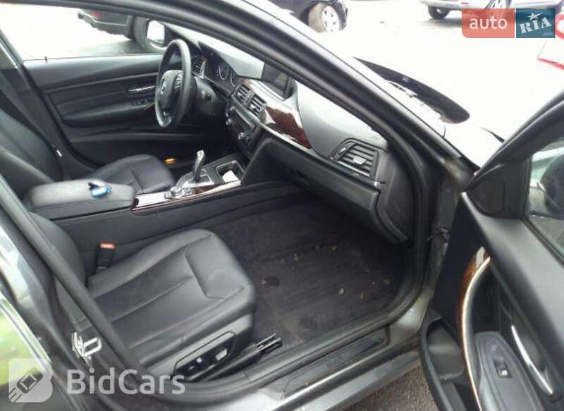 Седан BMW 3 Series 2013 в Одессе