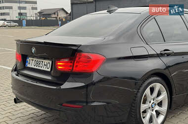 Седан BMW 3 Series 2015 в 