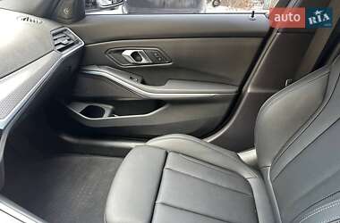 Седан BMW 3 Series 2023 в 