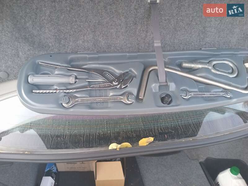 Седан BMW 3 Series 2002 в Белгороде-Днестровском фото 8 Седан BMW 3 Series 2002 в Белгороде-Днестровском