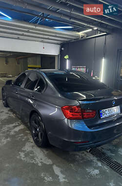 Седан BMW 3 Series 2013 в 