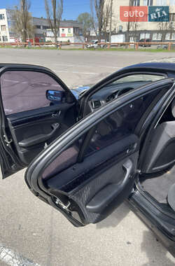 Седан BMW 3 Series 2000 в 