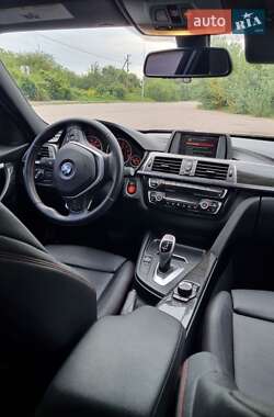 Седан BMW 3 Series 2017 в 