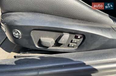 Купе BMW 3 Series 2011 в 