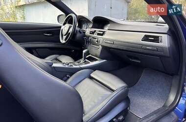 Купе BMW 3 Series 2011 в 