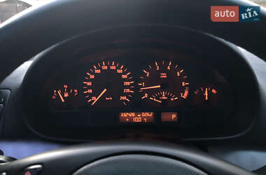 Седан BMW 3 Series 2003 в 
