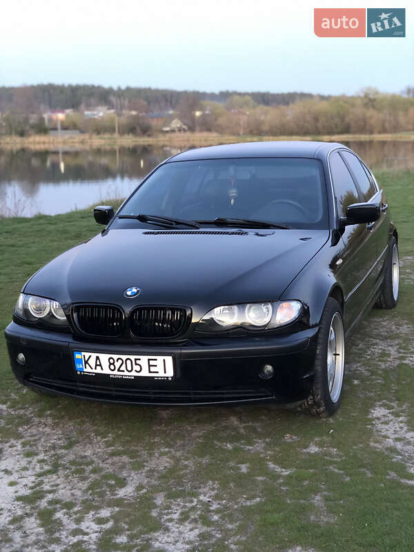 Седан BMW 3 Series 2003 в 