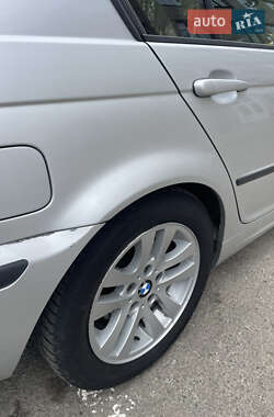 Седан BMW 3 Series 2002 в 