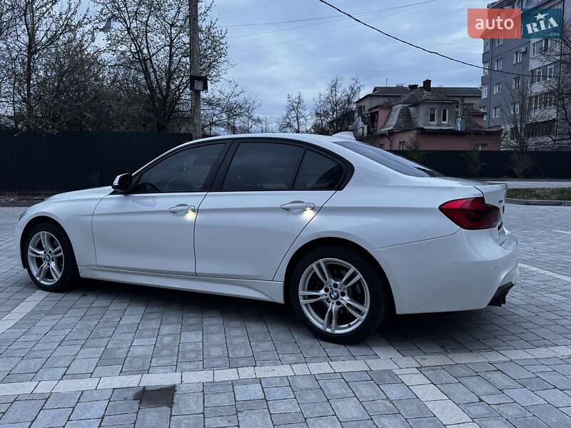Седан BMW 3 Series 2016 в Івано-Франківську