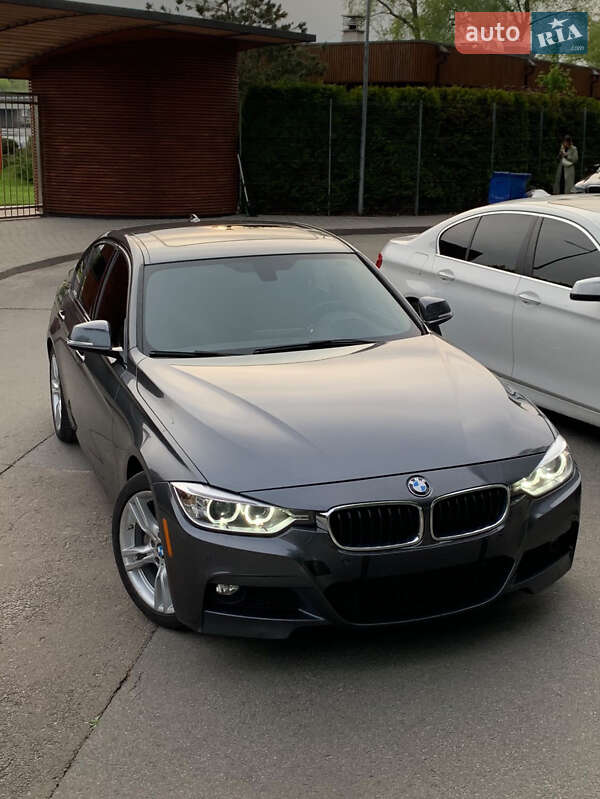 Седан BMW 3 Series 2015 в Киеве