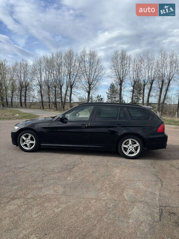 Универсал BMW 3 Series 2010 в Бородянке