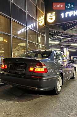 Седан BMW 3 Series 2003 в 