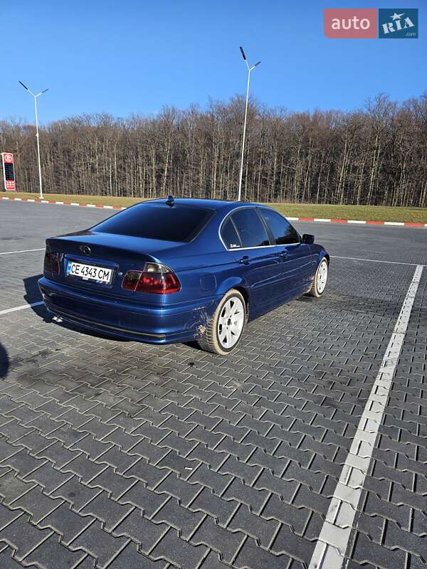 Седан BMW 3 Series 2001 в Глыбокой