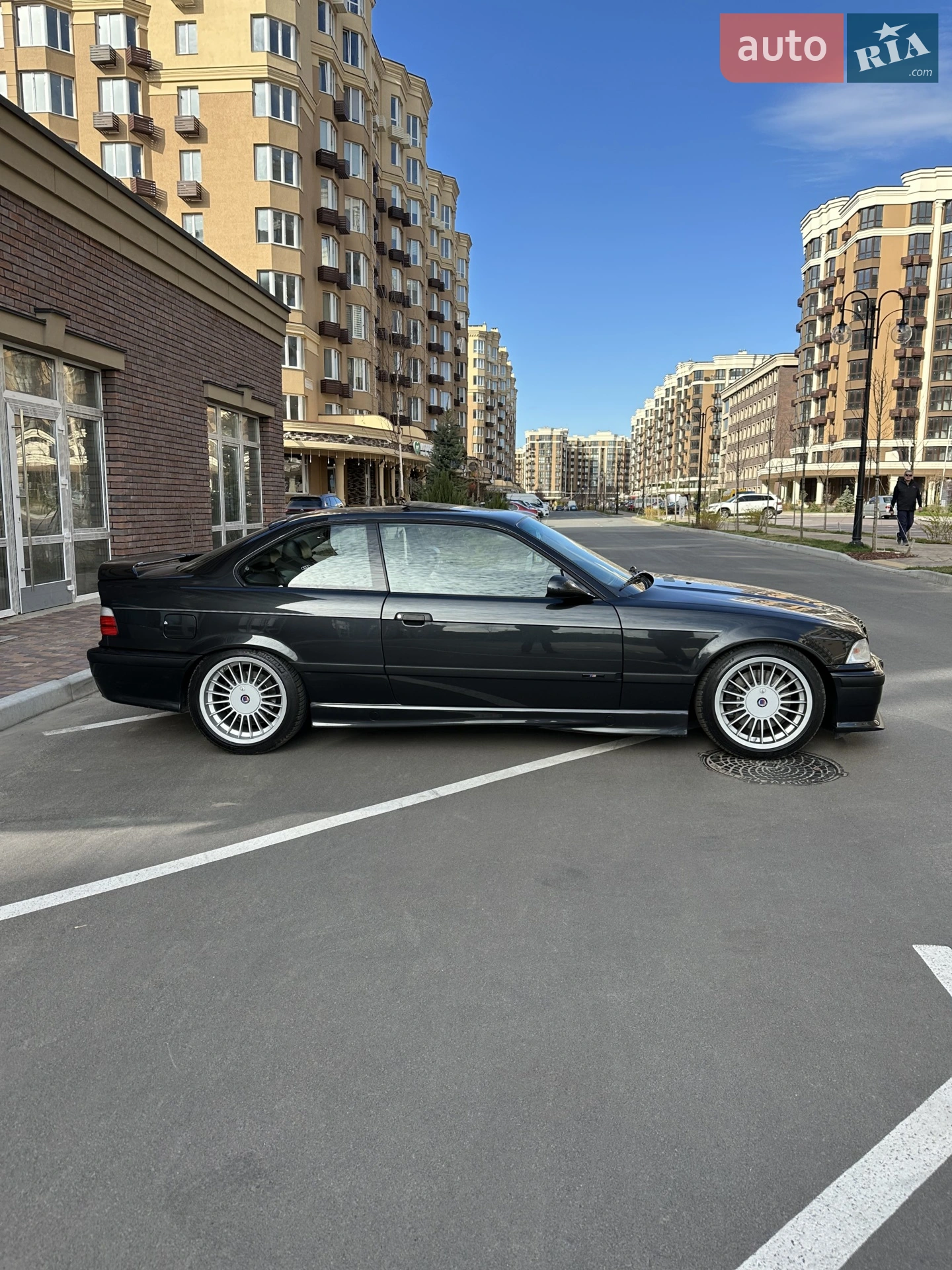 BMW 3 Series 1992 VIN WBAAK510509595785 фото оголошення 2 з 108