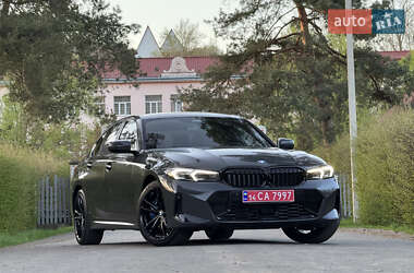 Седан BMW 3 Series 2023 в 