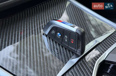 Седан BMW 3 Series 2023 в 