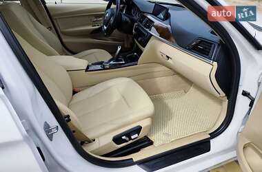 Седан BMW 3 Series 2015 в 
