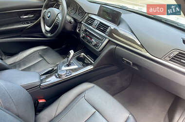 Седан BMW 3 Series 2016 в 