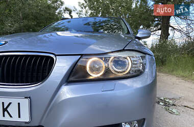 Универсал BMW 3 Series 2009 в 