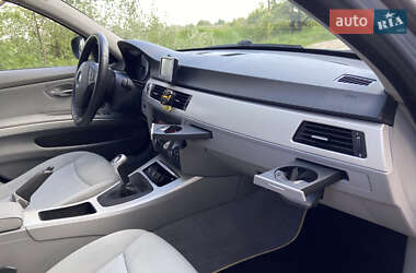 Универсал BMW 3 Series 2009 в 
