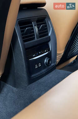 Седан BMW 3 Series 2020 в 
