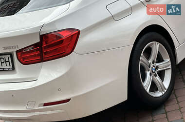 Седан BMW 3 Series 2015 в 