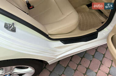 Седан BMW 3 Series 2015 в 