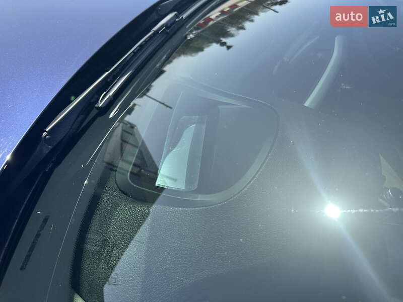 Седан BMW 3 Series 2012 в Ровно