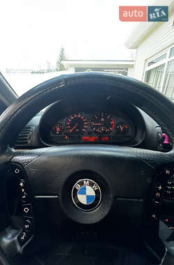 Седан BMW 3 Series 2001 в 