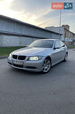 Седан BMW 3 Series 2005 в Киеве