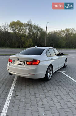 Седан BMW 3 Series 2015 в 