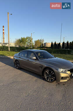 Седан BMW 3 Series 2017 в 