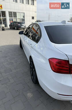 Седан BMW 3 Series 2013 в 