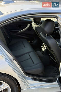 Седан BMW 3 Series 2013 в 